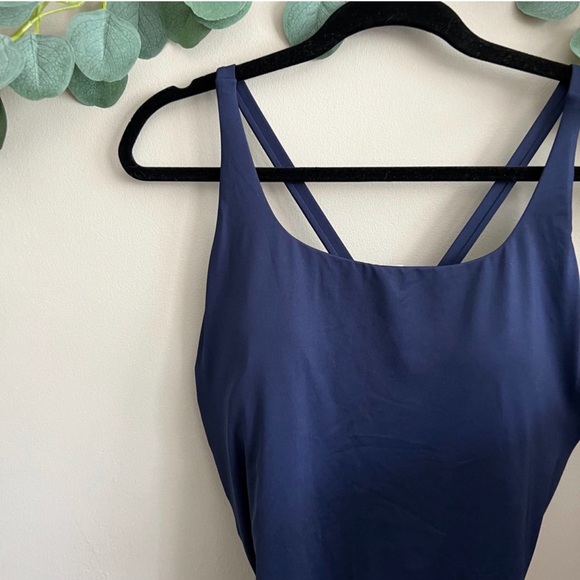 ATHLETA Adriata One Piece Swim in Navy Blue with Side Ruching Size Large casual - Picture 2 of 5